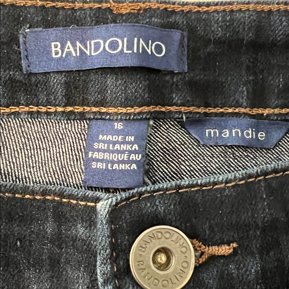 EUC Bandolino Mandie jeans, dark wash, straight leg, stretchy comfort, size 16 - Picture 4 of 14